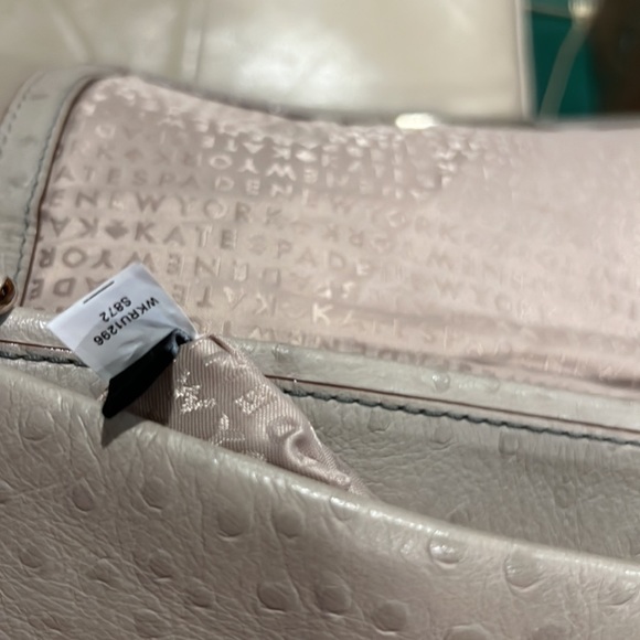 Lovely Kate Spade Purse - Picture 8 of 12